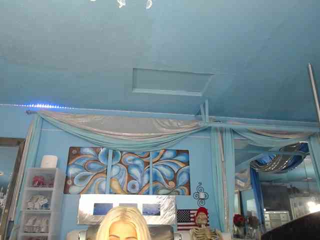 adrianna_fox webcam