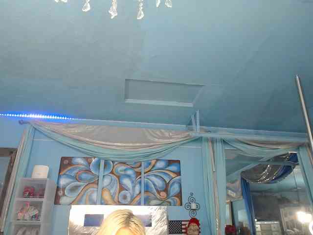 adrianna_fox webcam