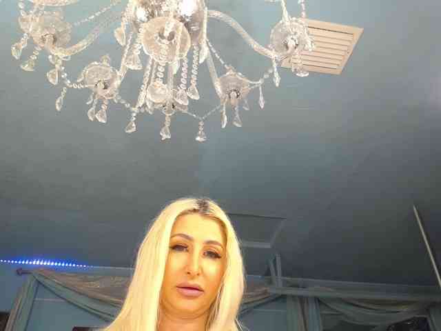 adrianna_fox webcam
