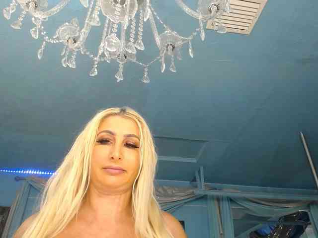 adrianna_fox webcam