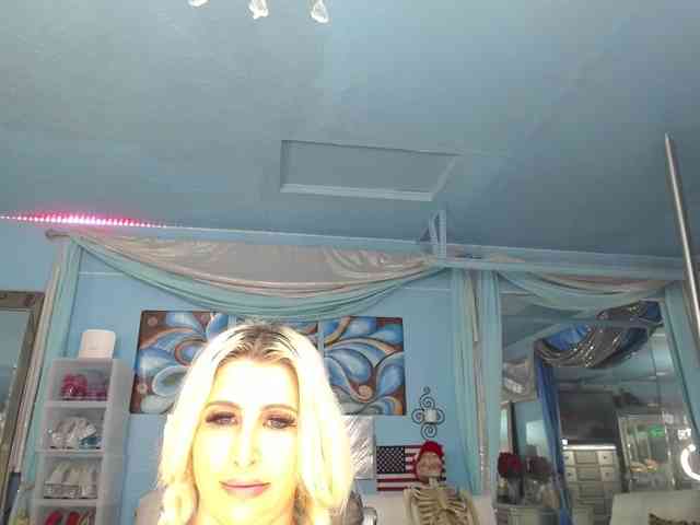 Adrianna_fox