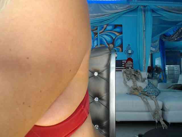 adrianna_fox webcam