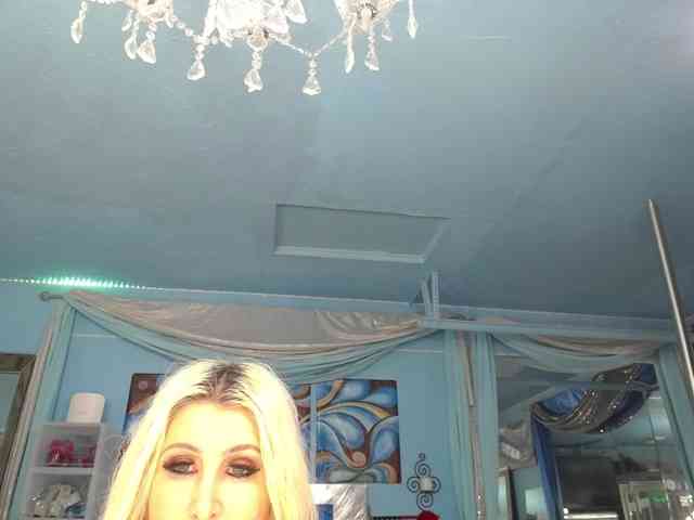 adrianna_fox