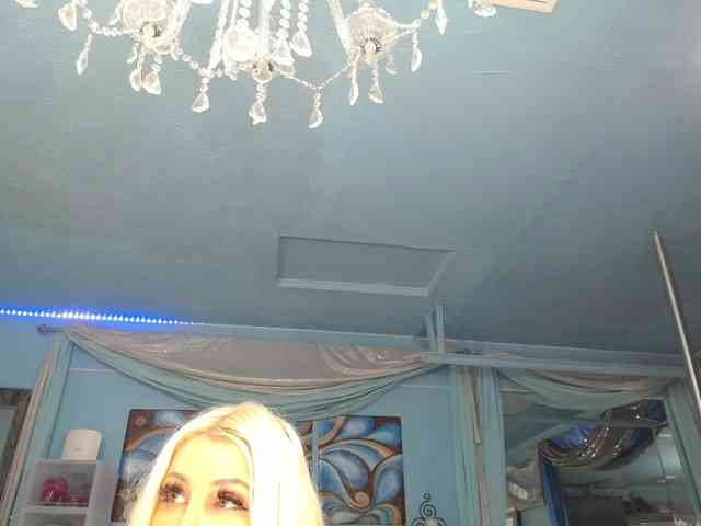 adrianna_fox webcam