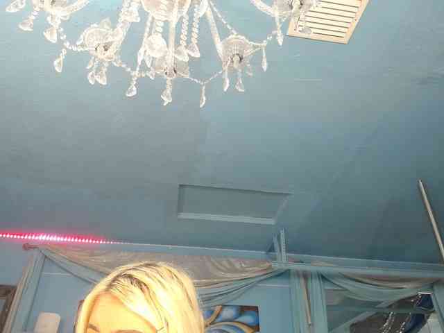 adrianna_fox webcam