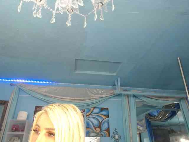 adrianna_fox webcam
