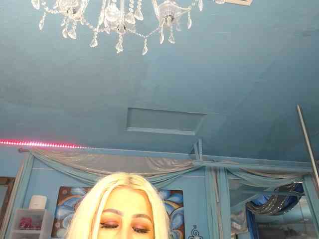 adrianna_fox webcam