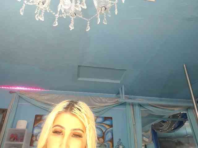 adrianna_fox webcam