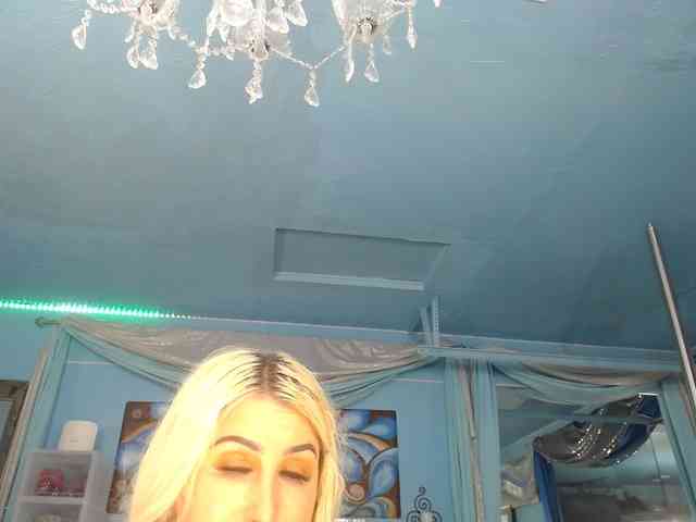 adrianna_fox webcam