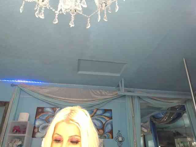 adrianna_fox webcam