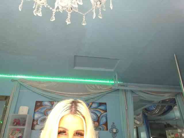 adrianna_fox webcam