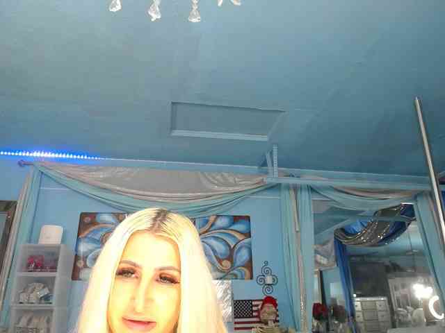 adrianna_fox webcam
