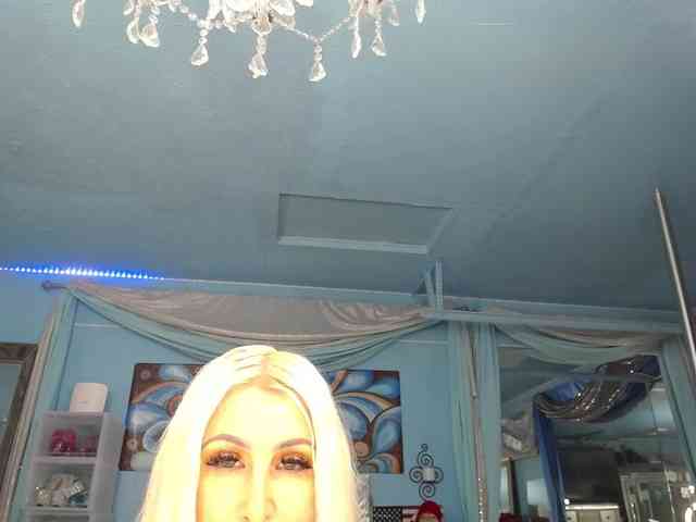 adrianna_fox