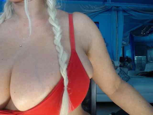 adrianna_fox webcam