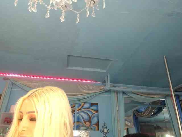 adrianna_fox webcam