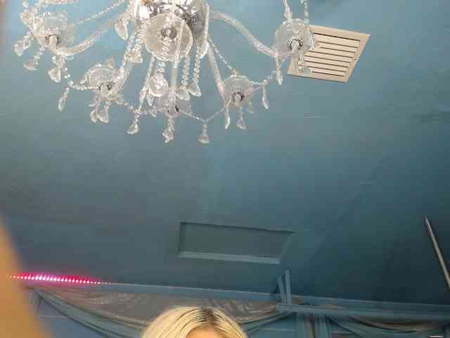 adrianna_fox