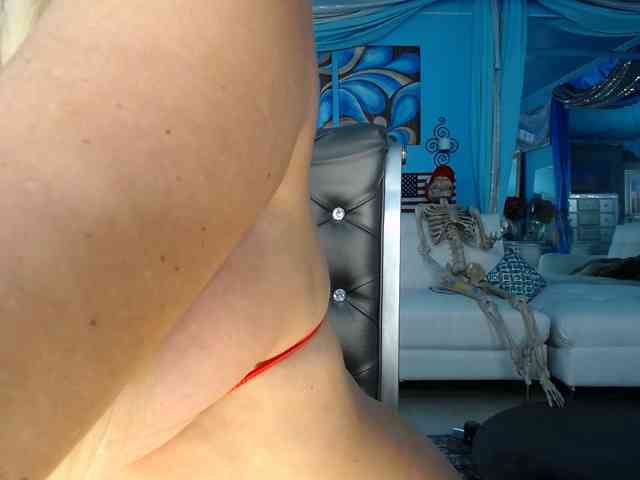 adrianna_fox webcam