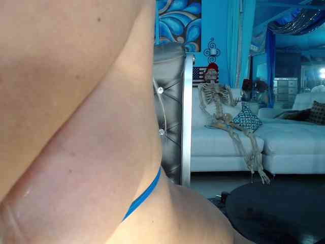 adrianna_fox webcam