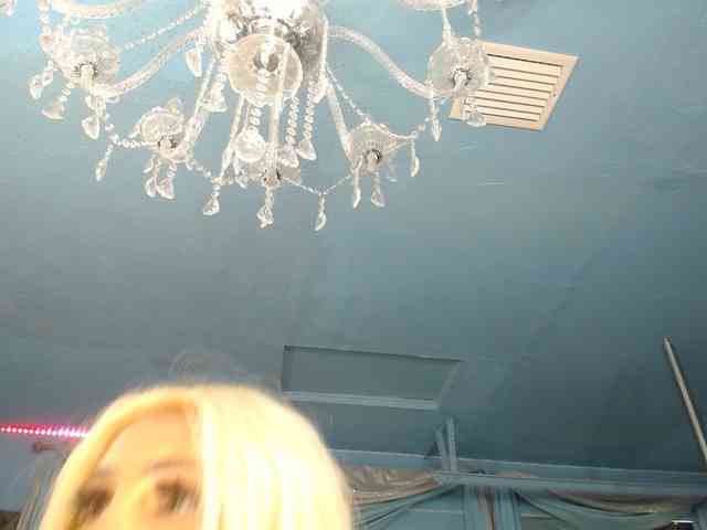 adrianna_fox