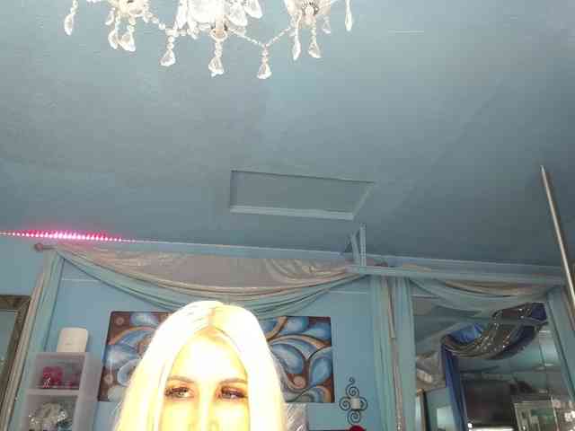 adrianna_fox webcam
