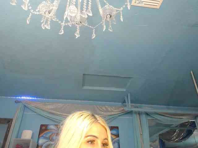 adrianna_fox webcam