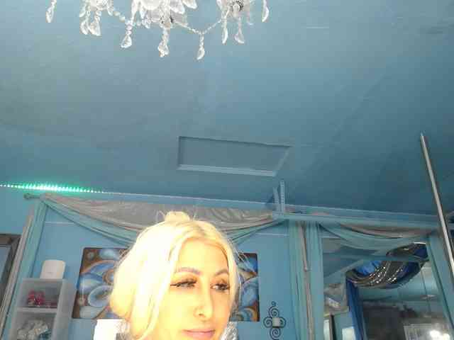 adrianna_fox webcam