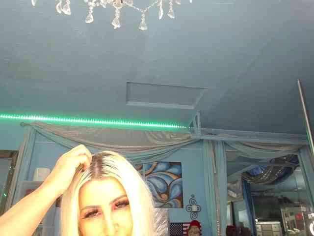 adrianna_fox webcam