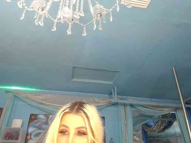 adrianna_fox webcam