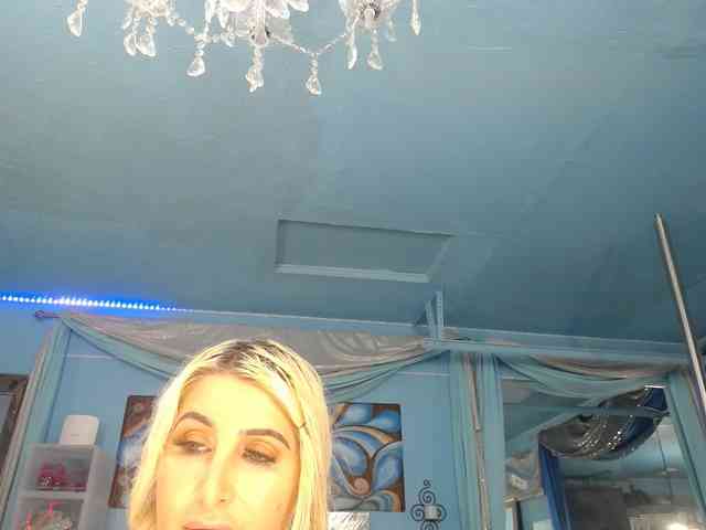 adrianna_fox webcam