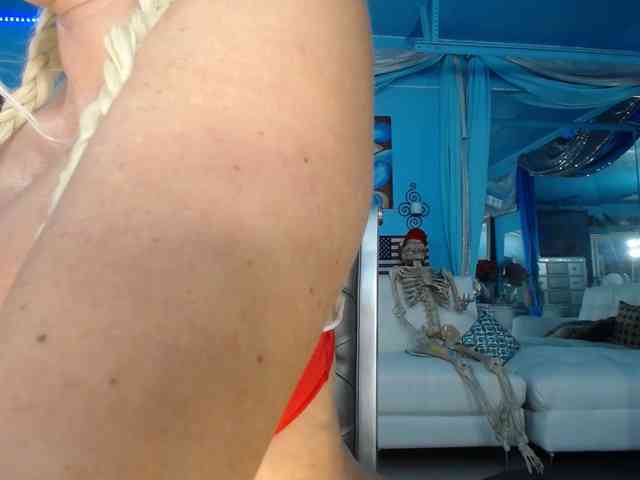 adrianna_fox webcam