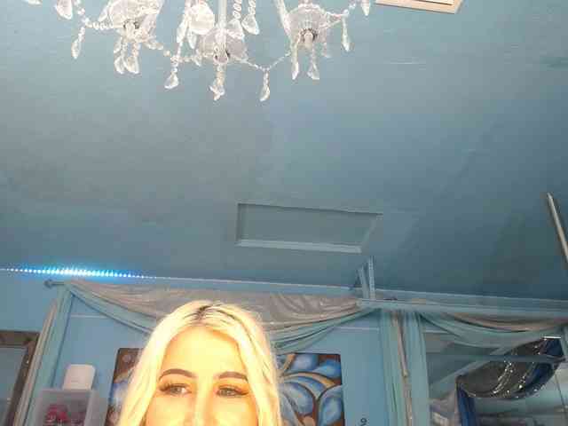 adrianna_fox webcam