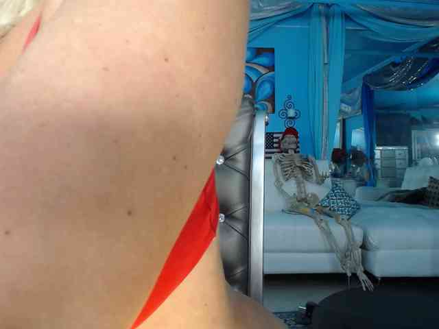 adrianna_fox webcam