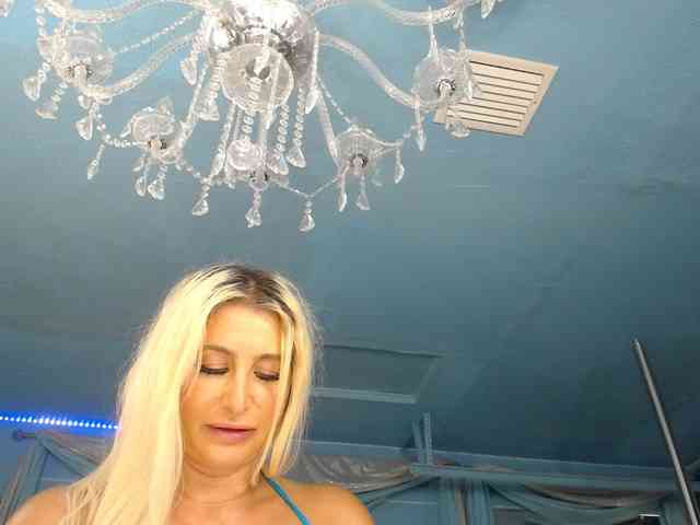 adrianna_fox webcam
