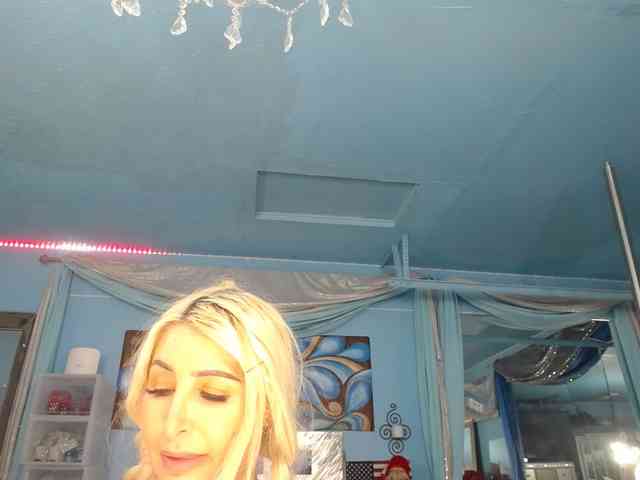 adrianna_fox webcam
