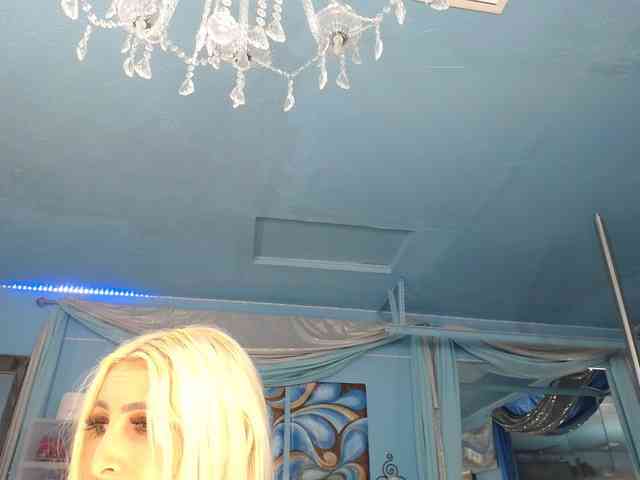 adrianna_fox webcam