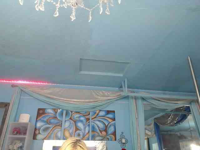 adrianna_fox webcam
