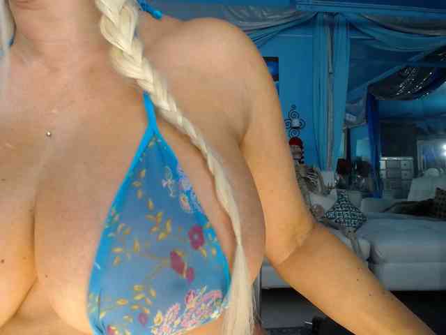adrianna_fox webcam