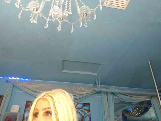 adrianna_fox webcam
