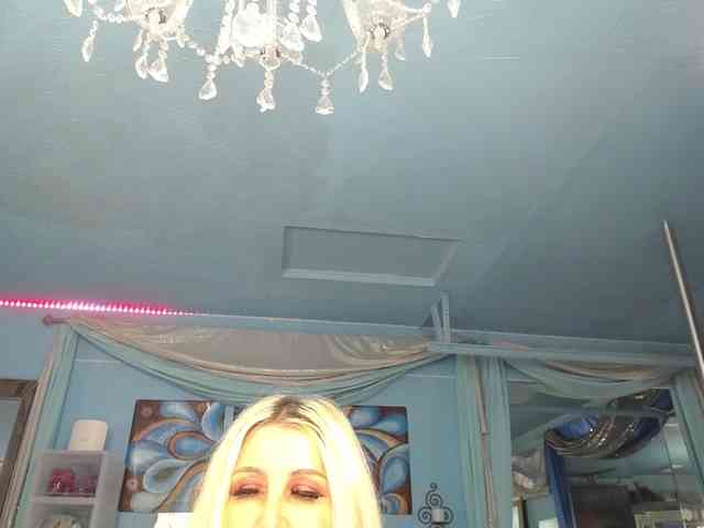 adrianna_fox