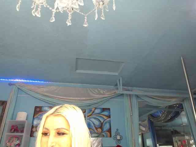 adrianna_fox webcam