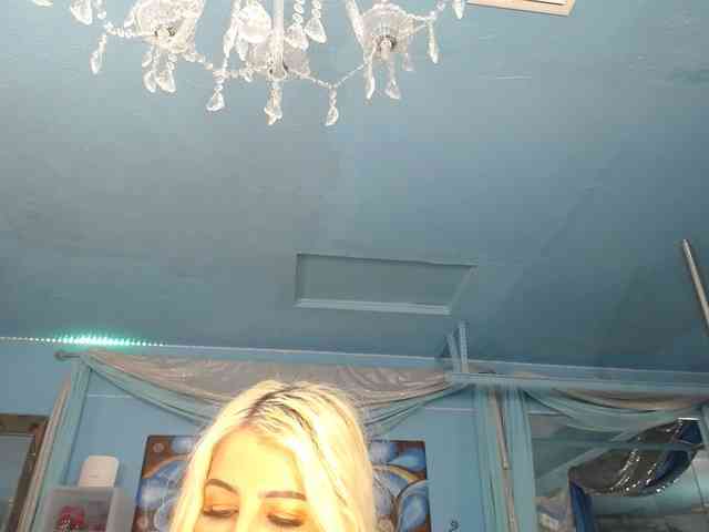 adrianna_fox webcam