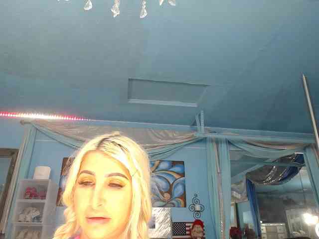 adrianna_fox webcam