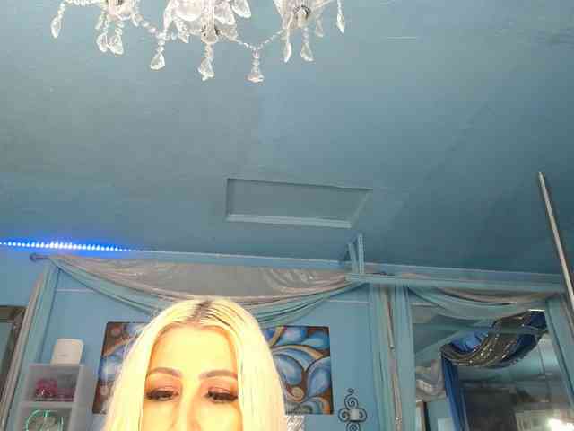 adrianna_fox webcam