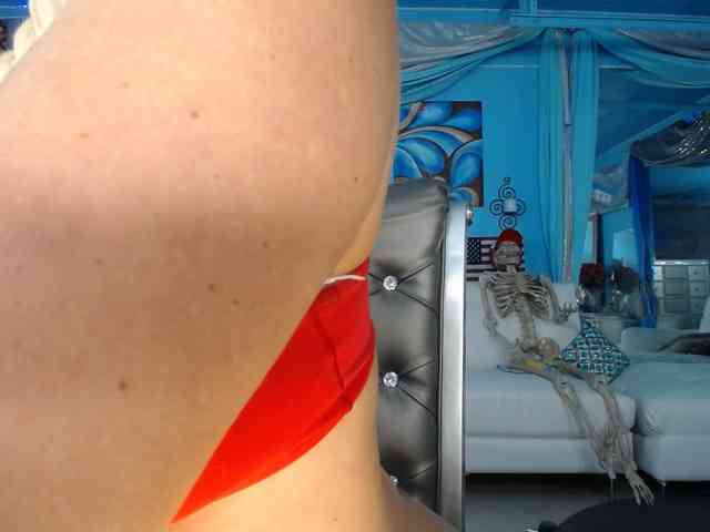 adrianna_fox webcam