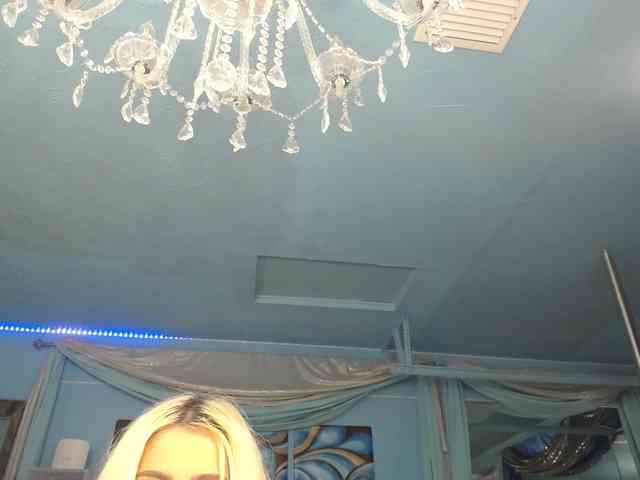 adrianna_fox webcam