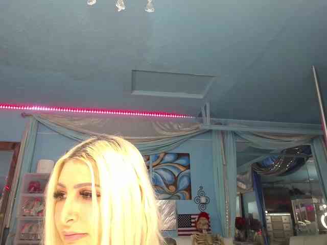 adrianna_fox webcam