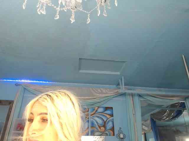 adrianna_fox webcam