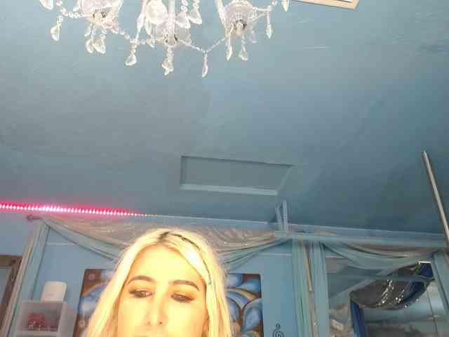 adrianna_fox webcam