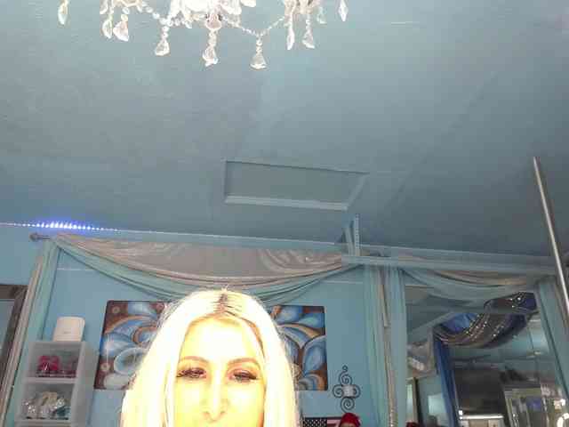 adrianna_fox webcam