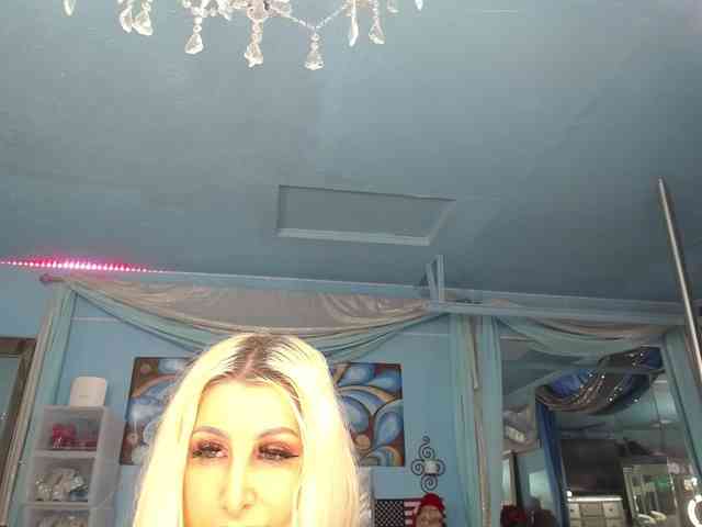 adrianna_fox